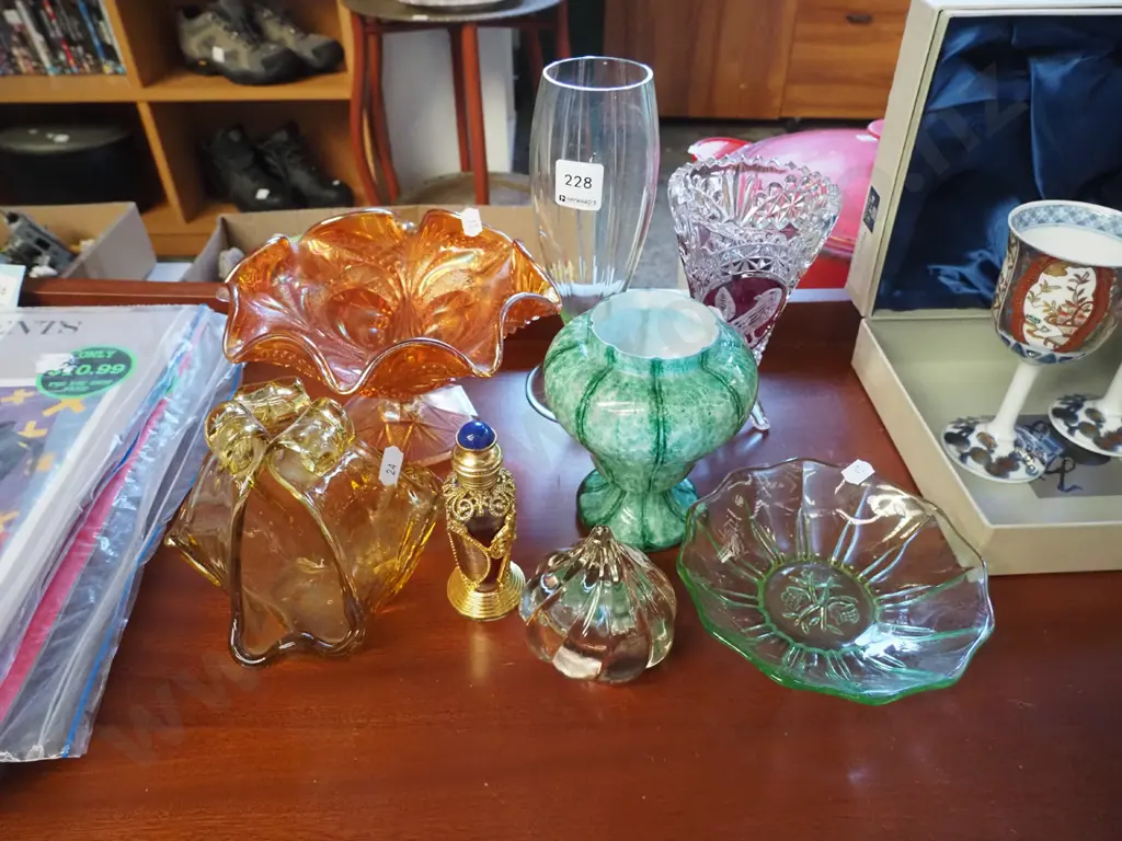 green parfait glass, carvinval glass etc Image 1++