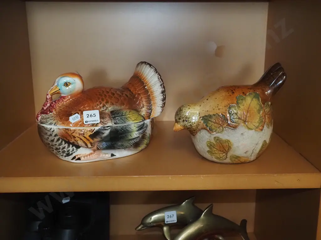 turkey cover pot, bird figurine Image 1++