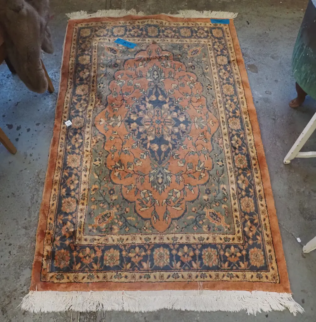 tufted floor mat - some wear L-1460 W-940 Image 1++