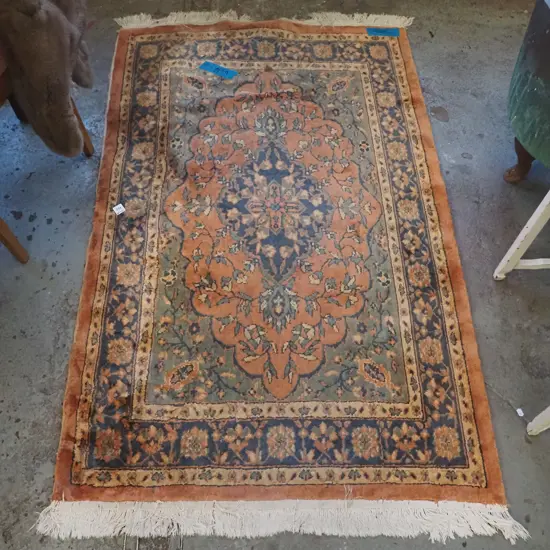 tufted floor mat - some wear L-1460 W-940