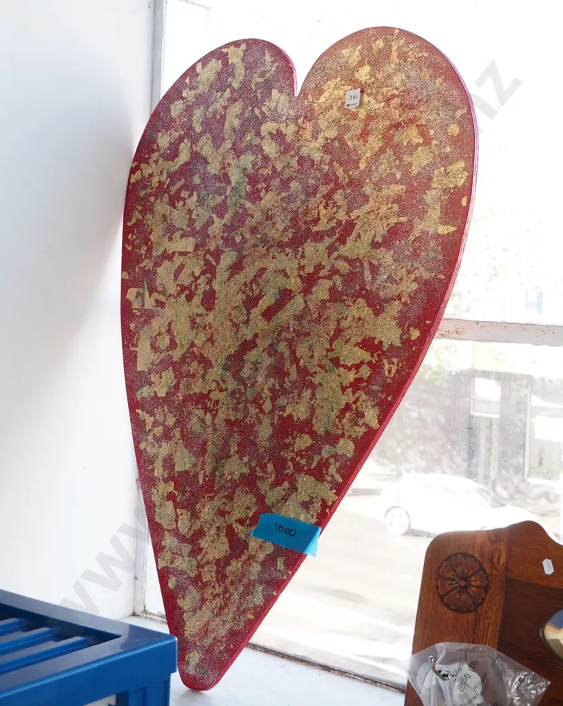painted mdf cut out love heart H-930 Image 1++