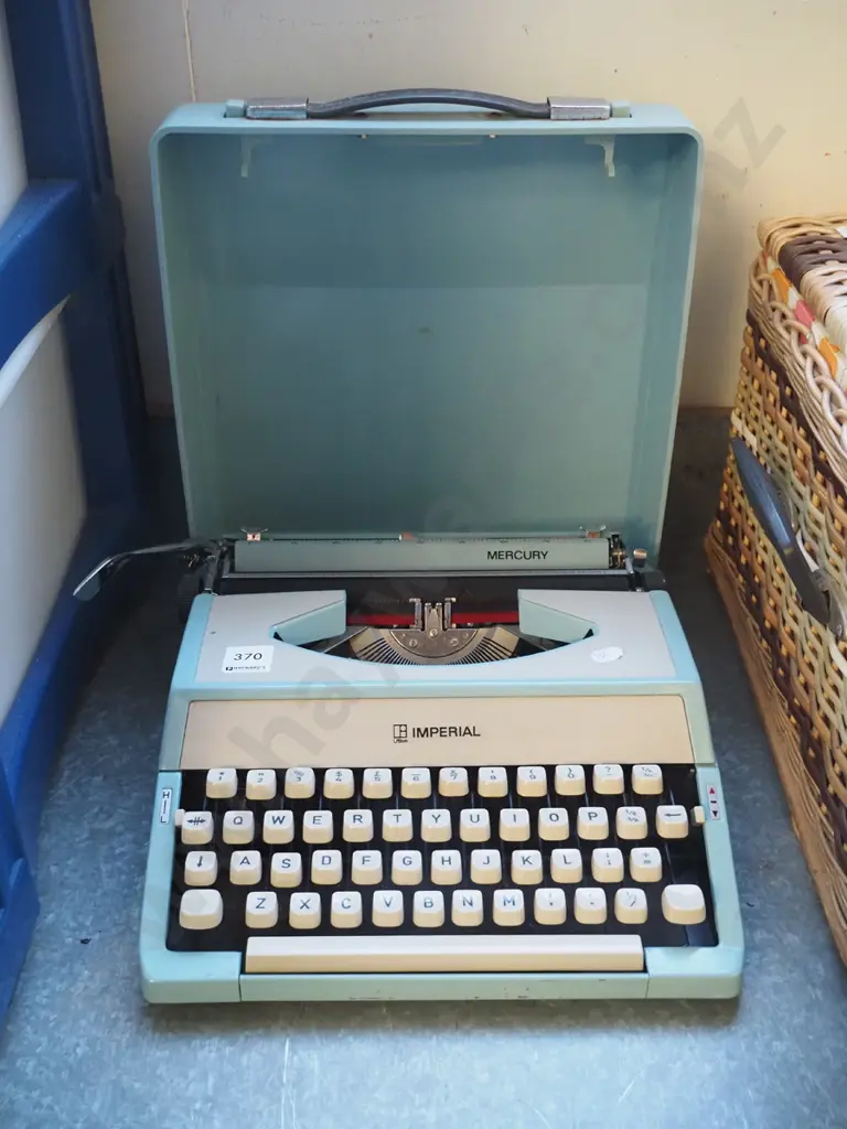 Imeprial typewriter Image 1++