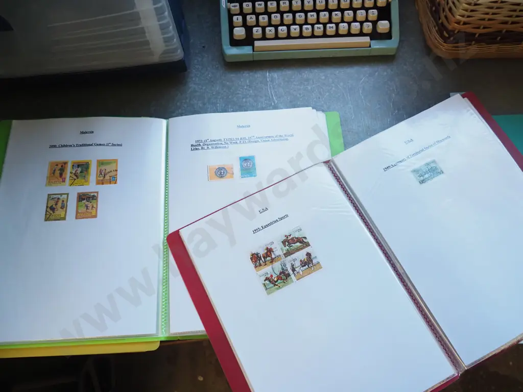 5x clear file folders of stamps Image 1++