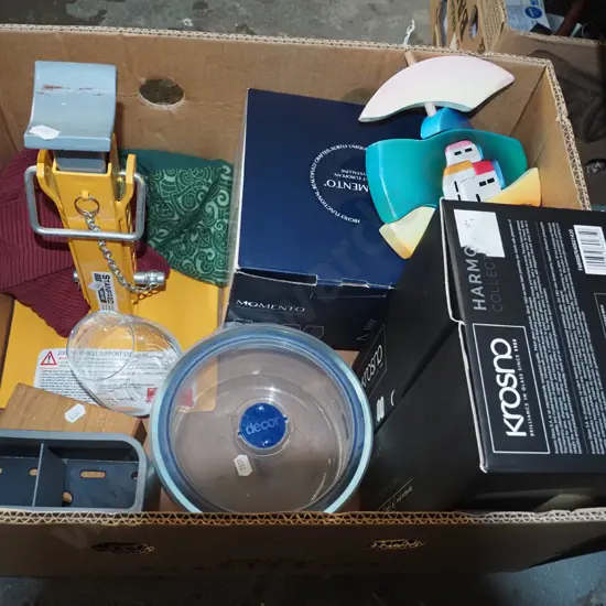 box; glassware, axle stand, wheat bags etc