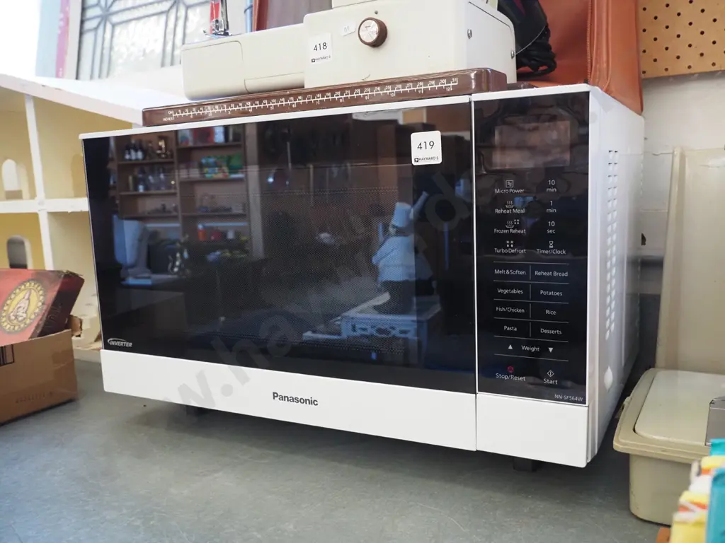 Panasonic microwave Image 1++