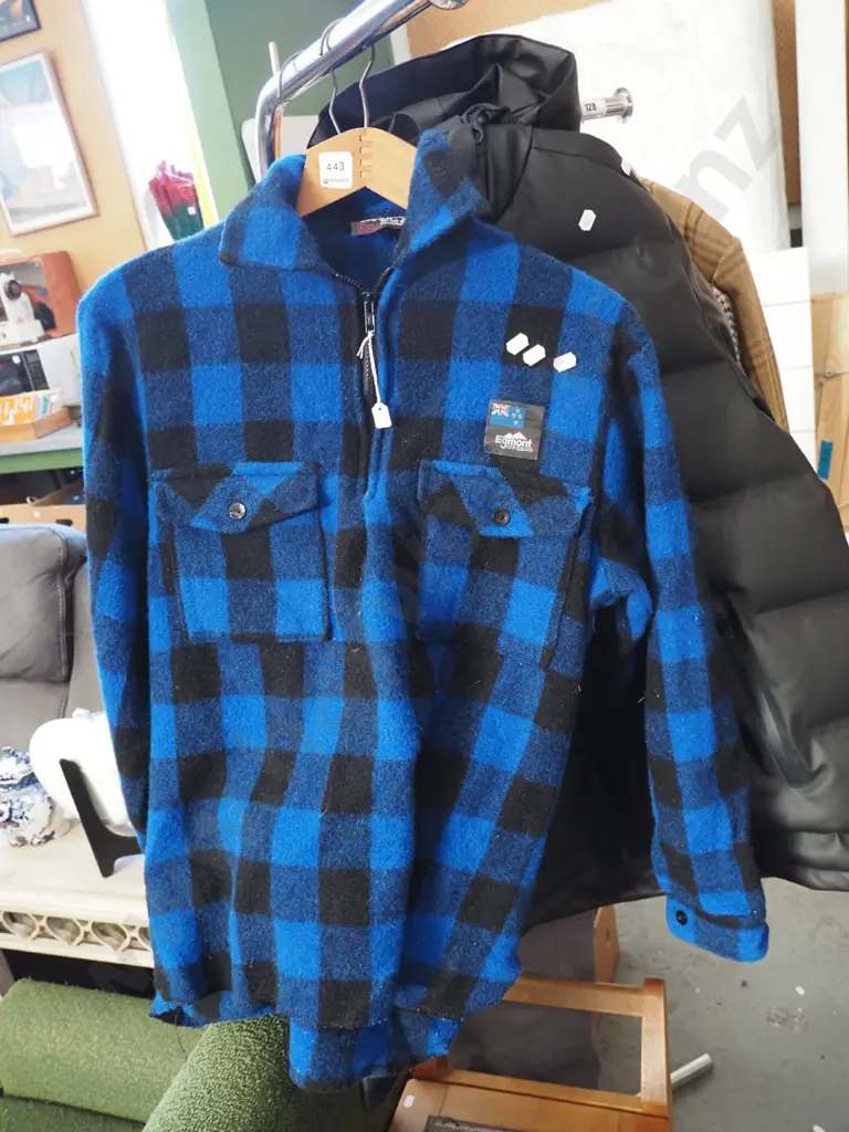 Egmont size M bush shirt Image 1++