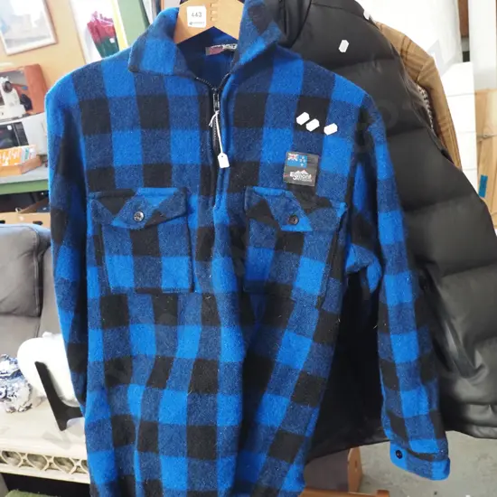 Egmont size M bush shirt