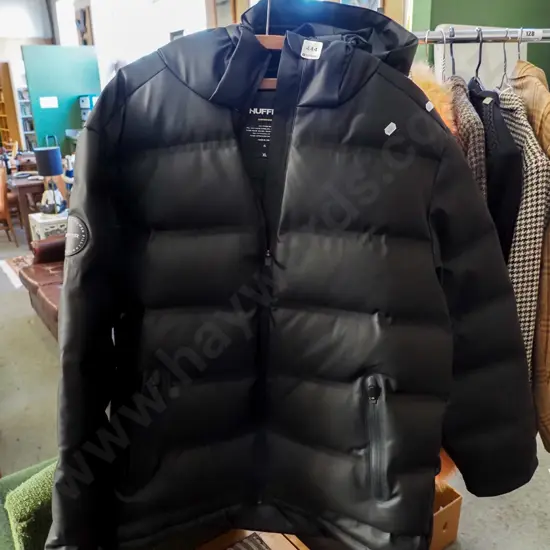 black Huffer Super Down XL jacket