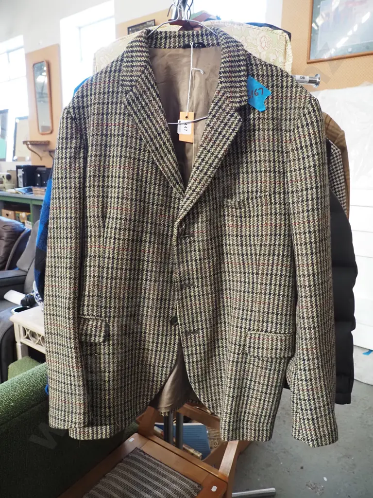 woollen jacket Image 1++