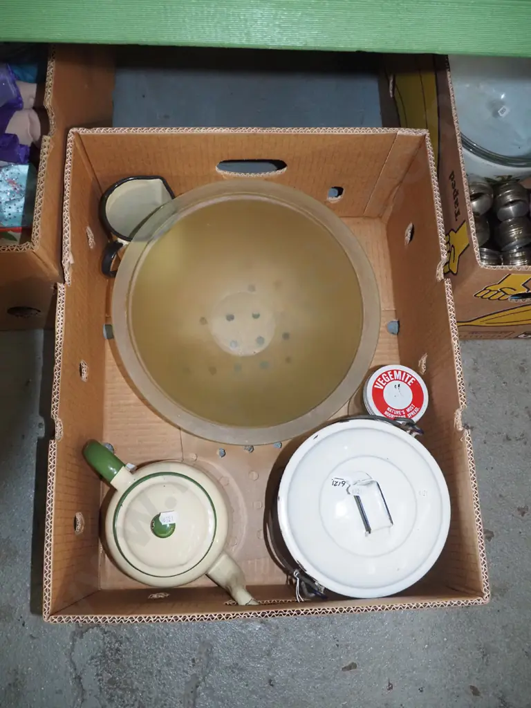 box; glass bowl, enamel jug, lidded pail etc Image 1++