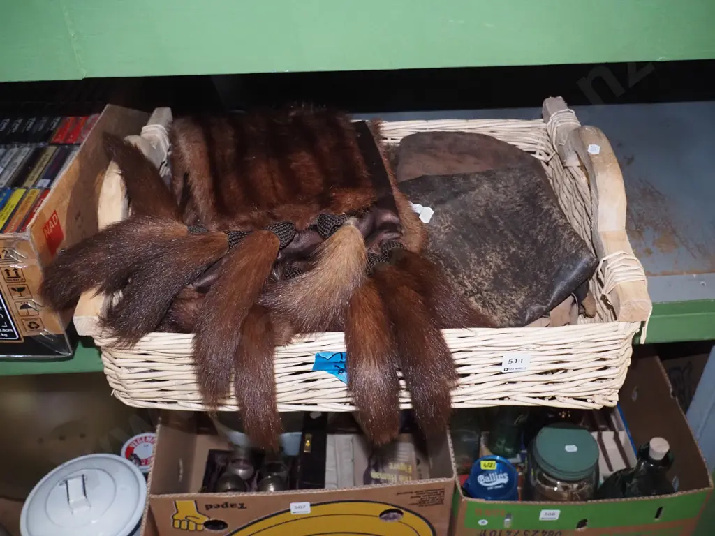 cane baskets, fur stoles, leather pieces Image 1++
