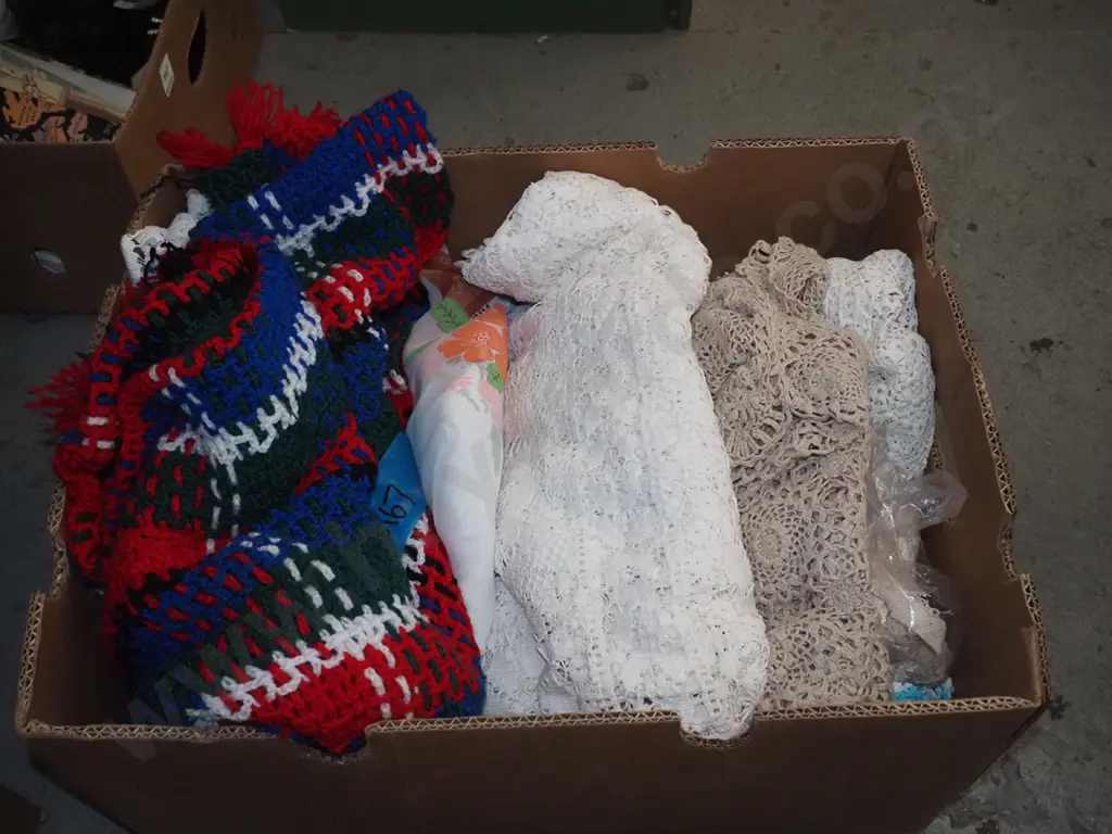box; tablecloths, crochet blanket etc Image 1++