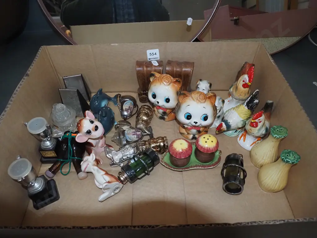 box of novelty salt and peppers Image 1++