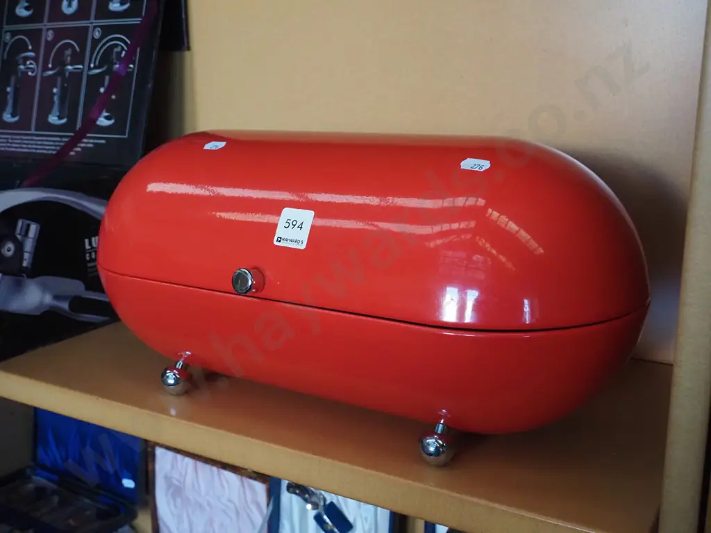 metal breadbin Image 1++