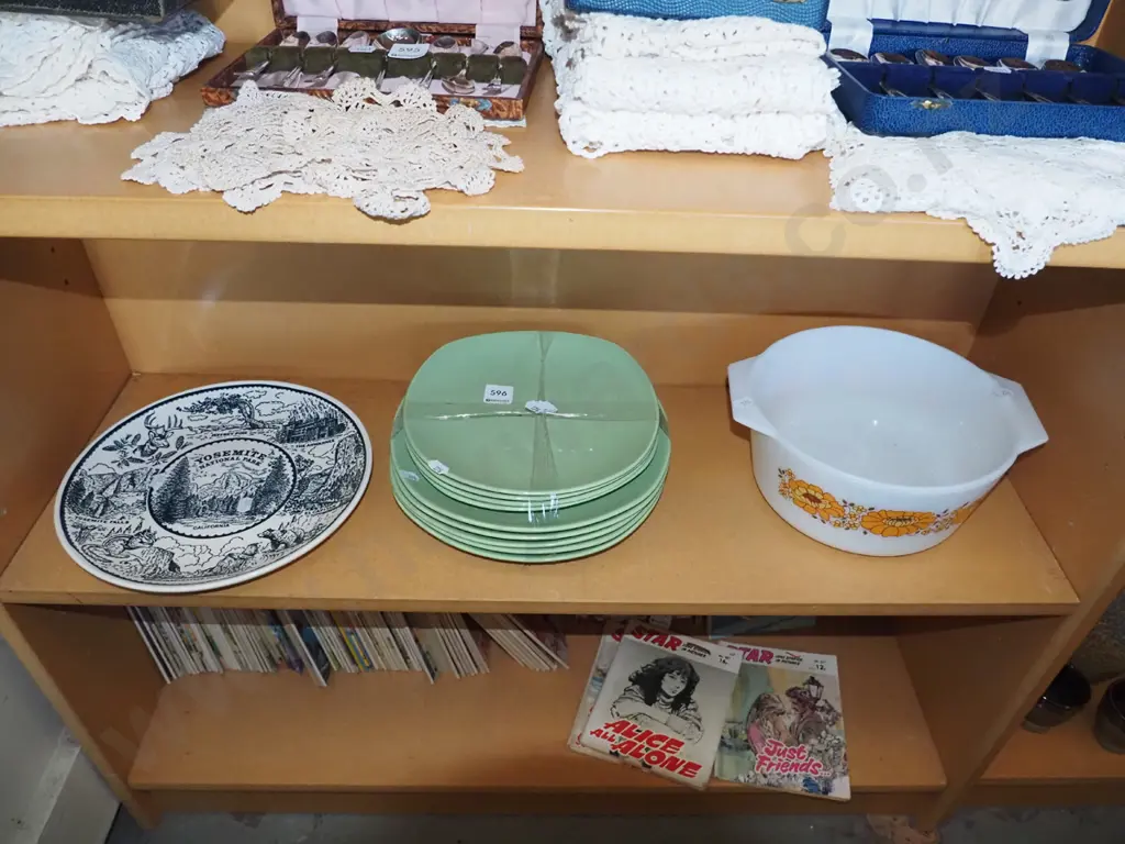 cabinet plate, Duraware plates, retro Pyrex bowl Image 1++