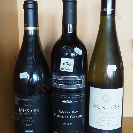 3x bottles of wine