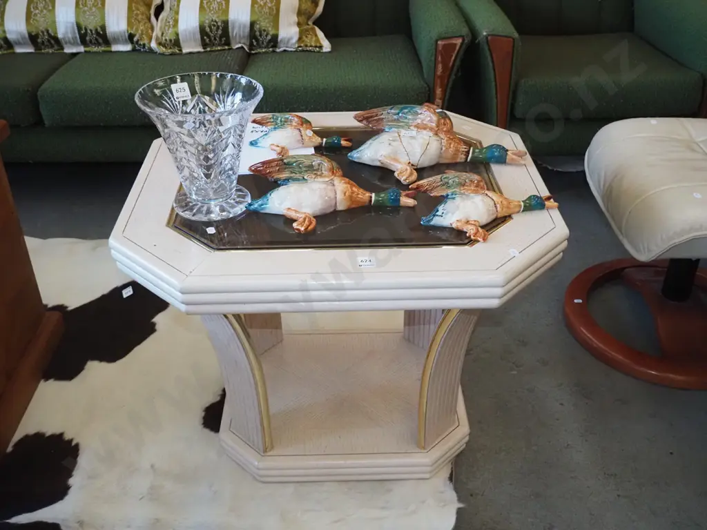 white wood and glass top end table Image 1++