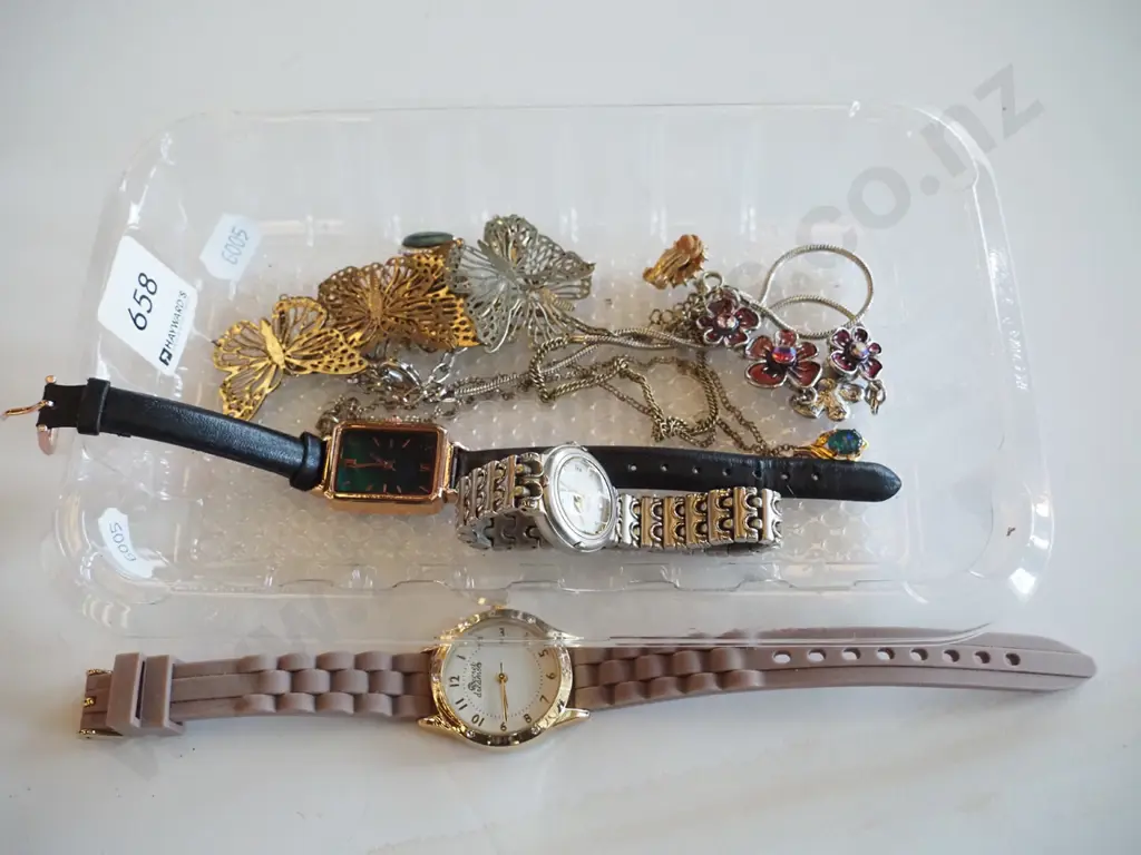 watches, necklaces etc Image 1++