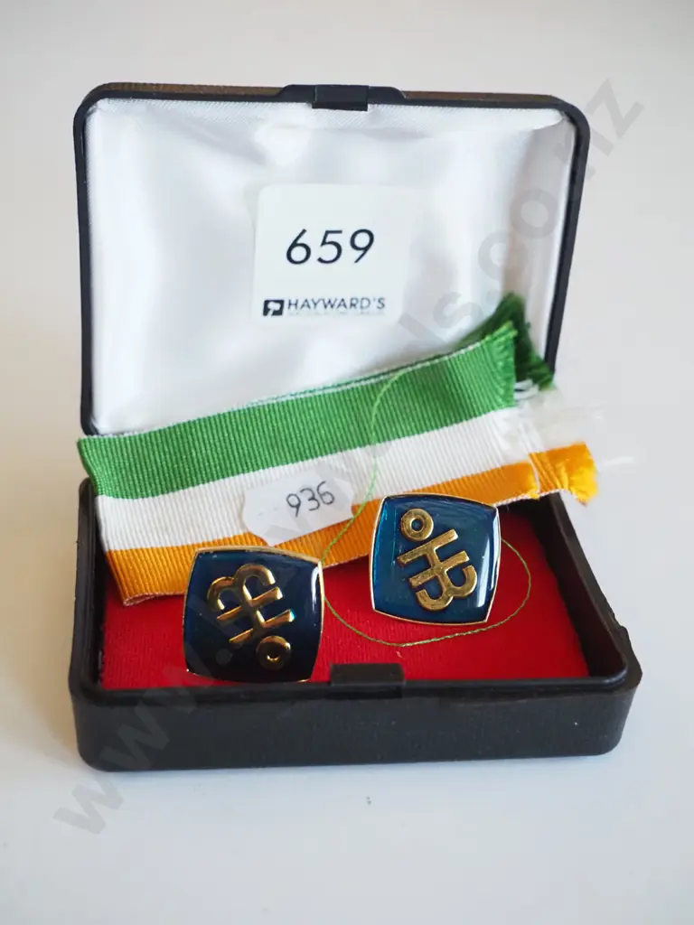 cufflinks Image 1++