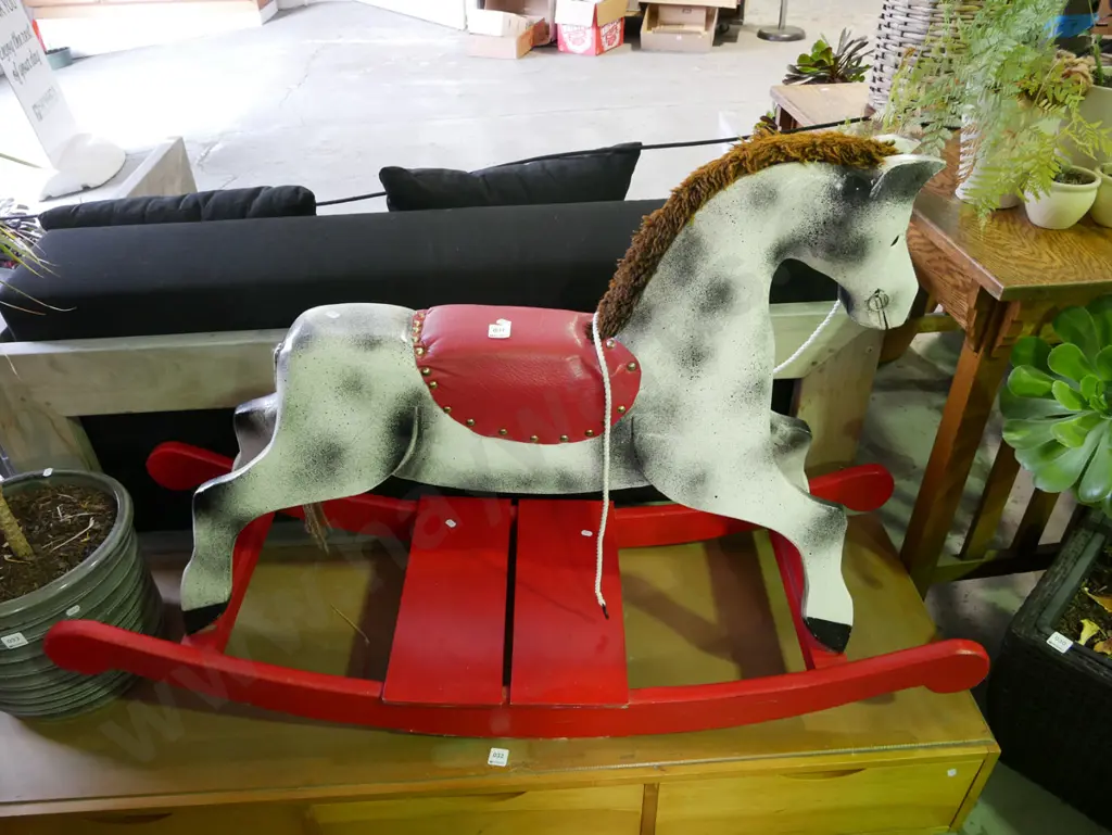 rocking horse Image 1++