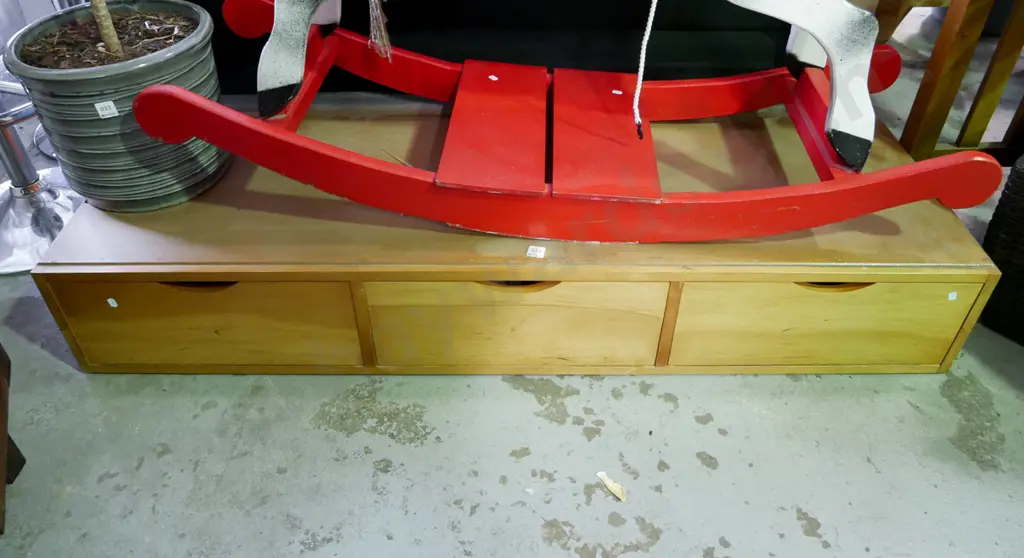 set of 3 rimu underbed drawers H-240 W-1450 D-485 Image 1++