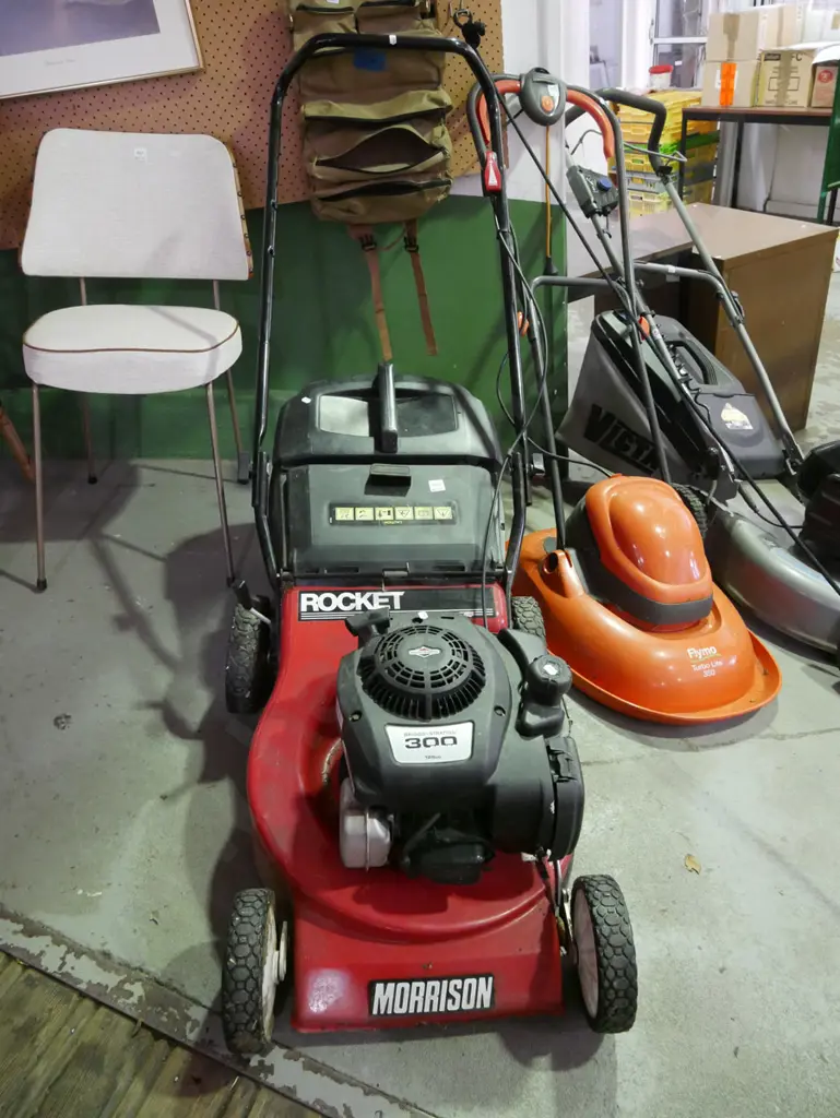 Morrison Rocket 4 stroke lawn mower Image 1++