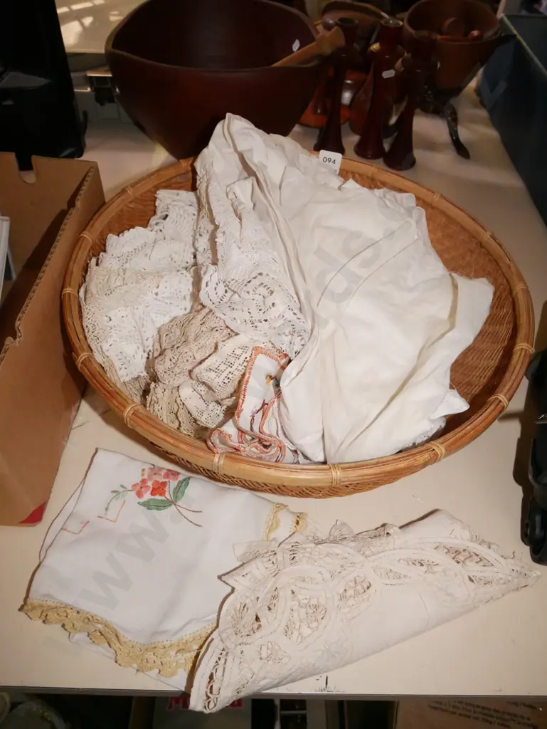 cane basket, hand worked linen etc Image 1++