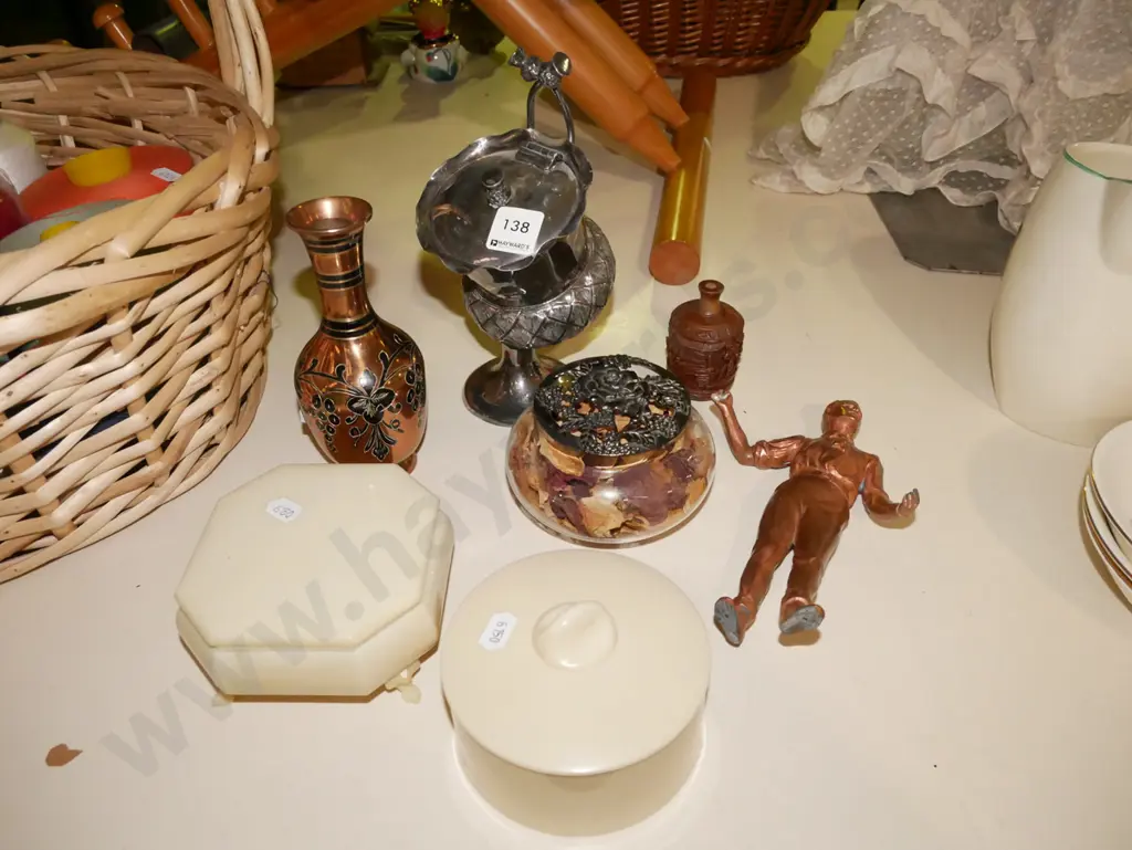 cast metal male figurine, thistle themed sugar scuttle, vase etc Image 1++