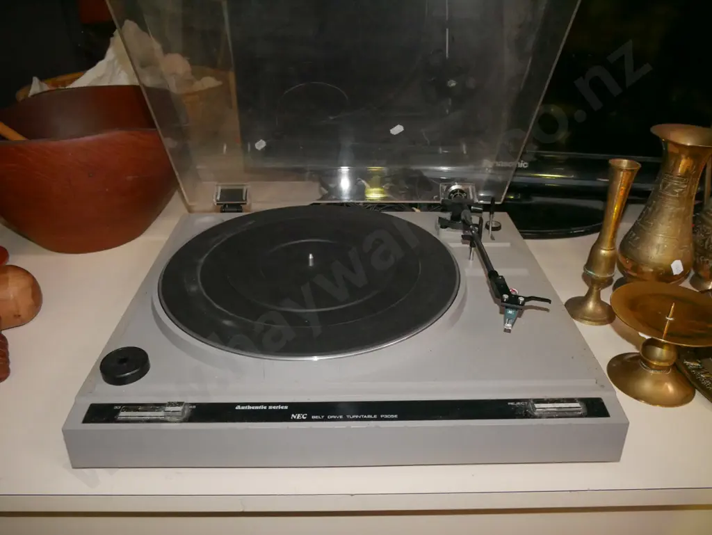 NEC turntable - As Is No Returns Image 1++