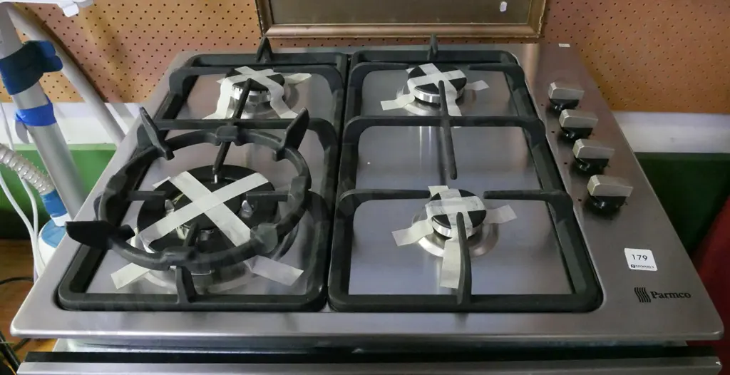 Parmco as-new 4 burner gas hob - original packing in office Image 1++