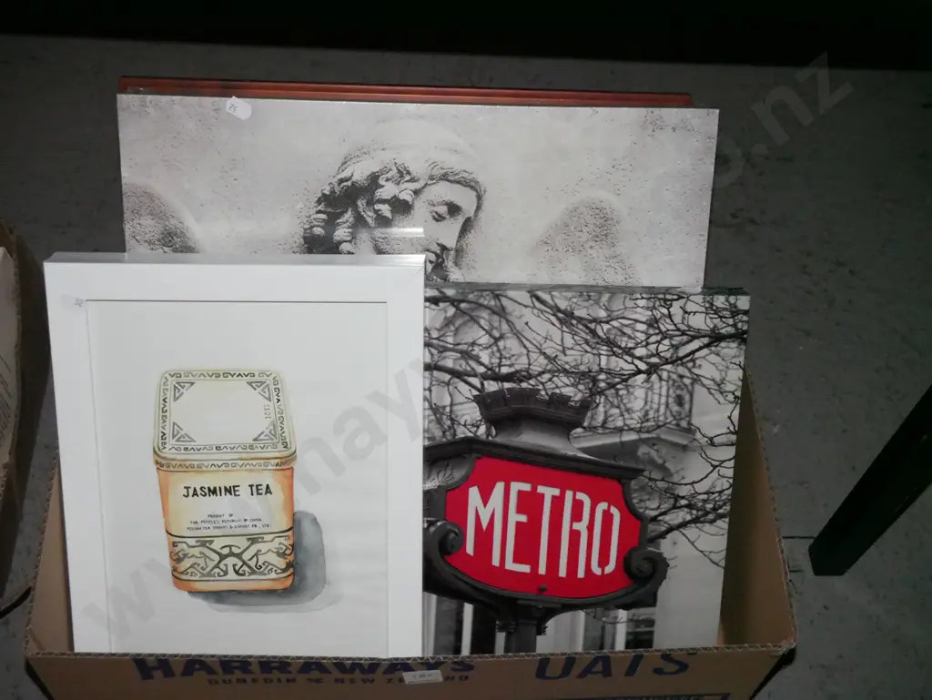 box of prints Image 1++