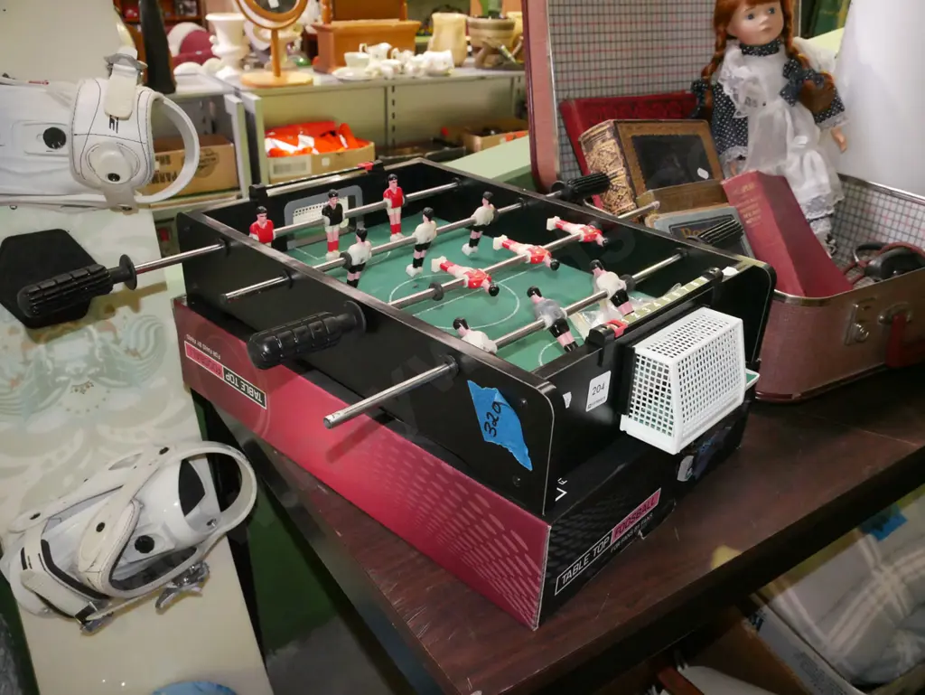 small foos ball game Image 1++
