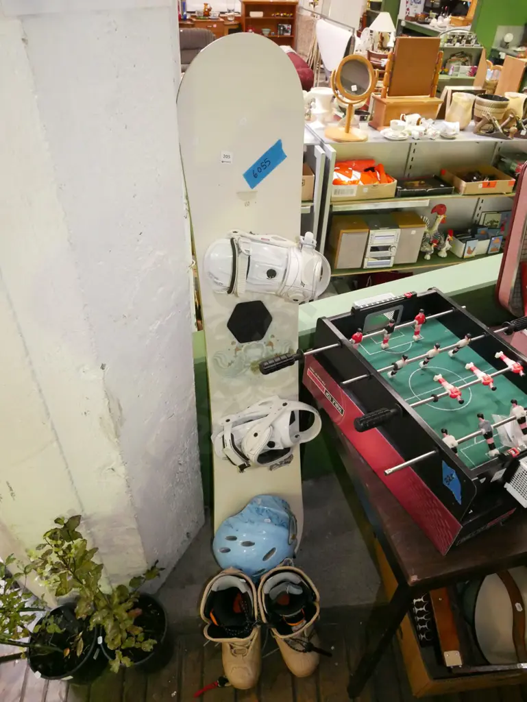 snowboards, boots, bindings, helmet Image 1++