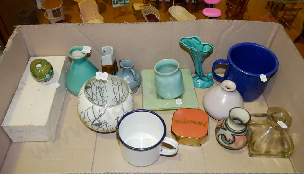 box; enamel cup, glass bowls, bud vases etc Image 1++