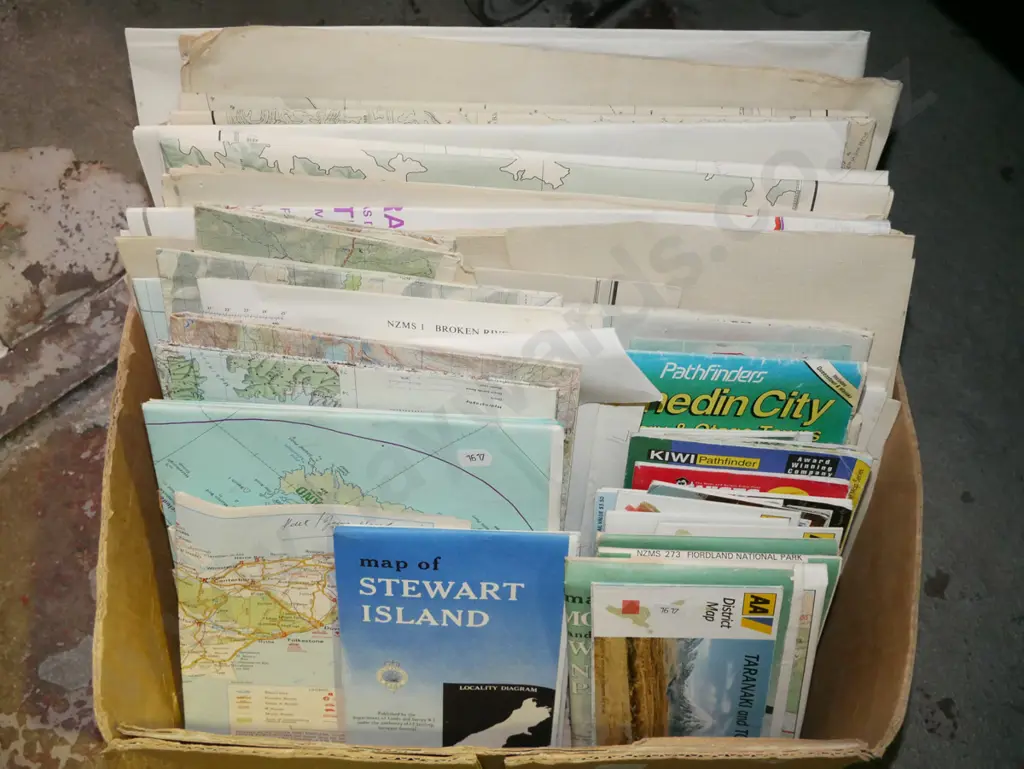 box of maps Image 1++
