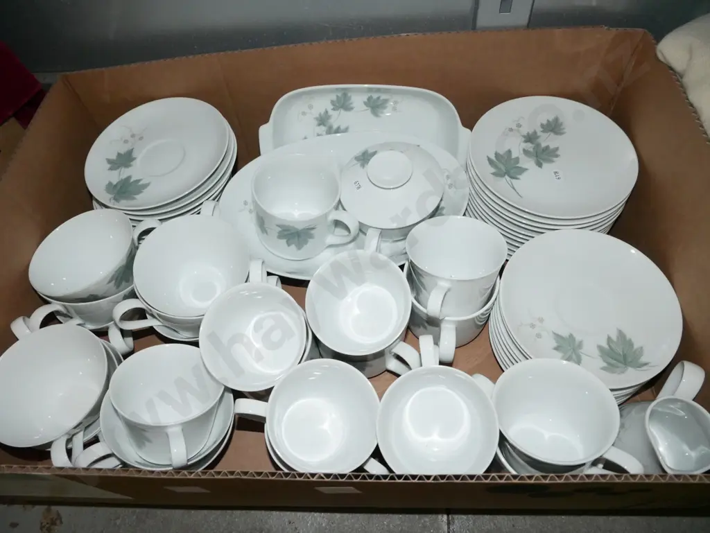 Noritake Wild Ivy cups, saucers, bowls etc Image 1++