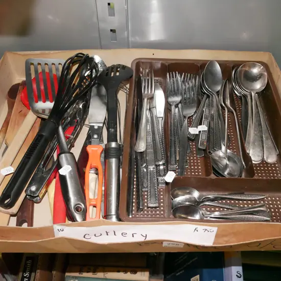 box; cuterly and utensils