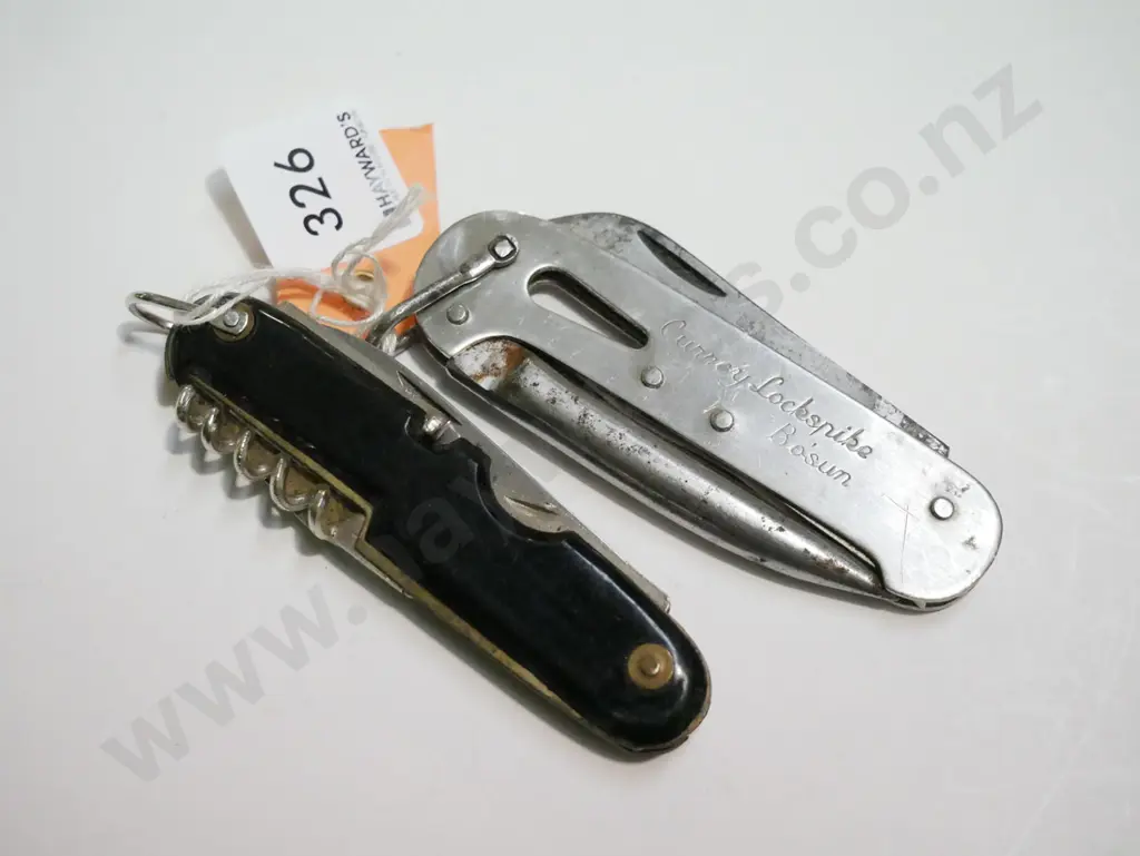 2x pocket knives Image 1++