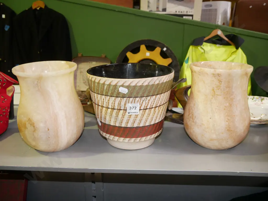 1x German pottery jardiniere, 2x alabaster jars Image 1++