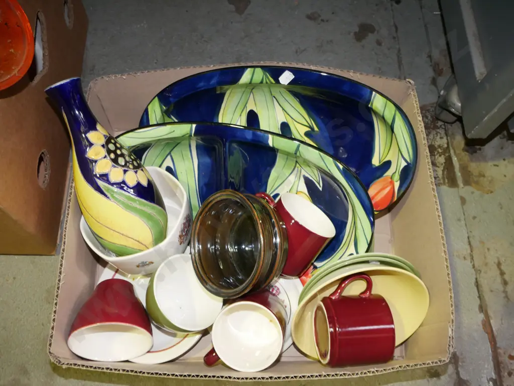 box; Crown Lynn cups, vases, coloured glaze plates, Temuka dishes etc Image 1++