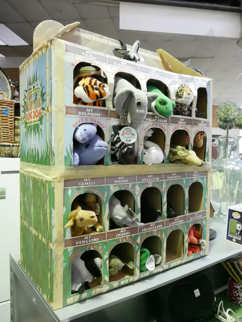 My Animal Kingdom animals in original boxes - missing My Owls, My Ladybirds Image 1++