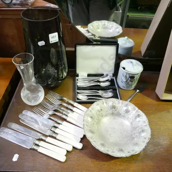 lidded canister, plated bowl, vase H-260