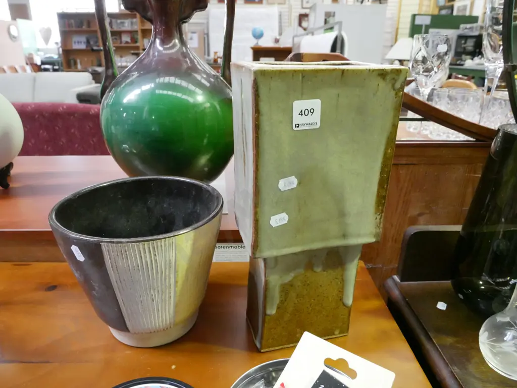 German pottery jardiniere, slab pottery vase H-310 Image 1++