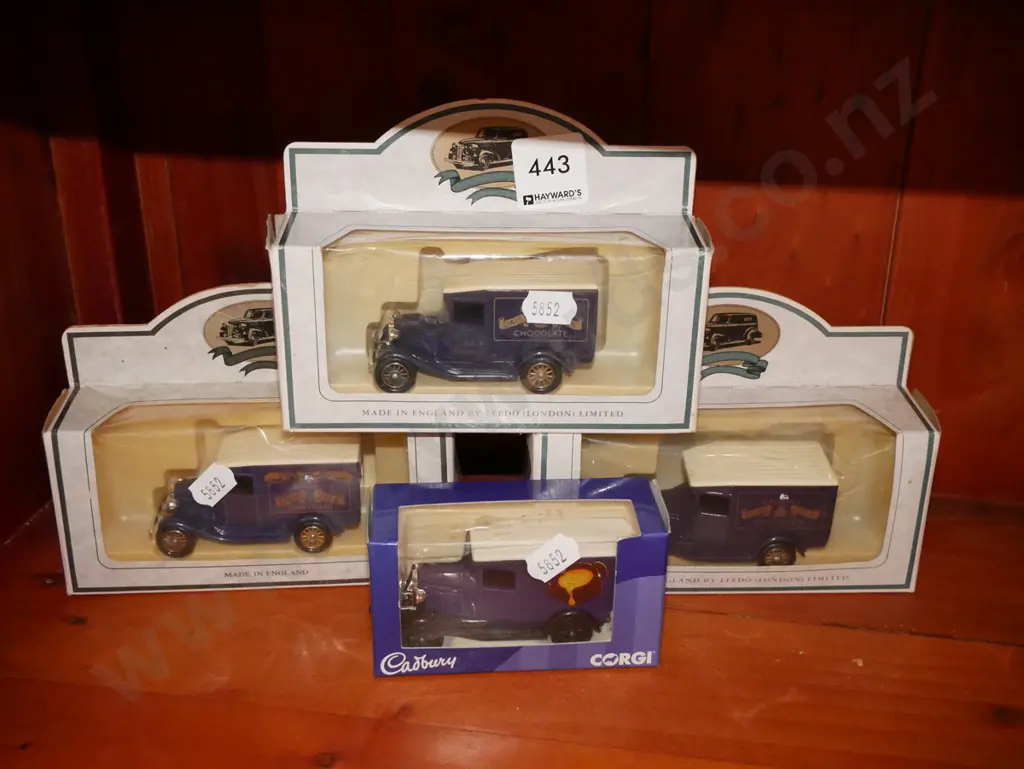 4x boxed Cadbury Models of Yesteryear Image 1++