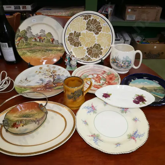 various plates, jug, tankard, figurines