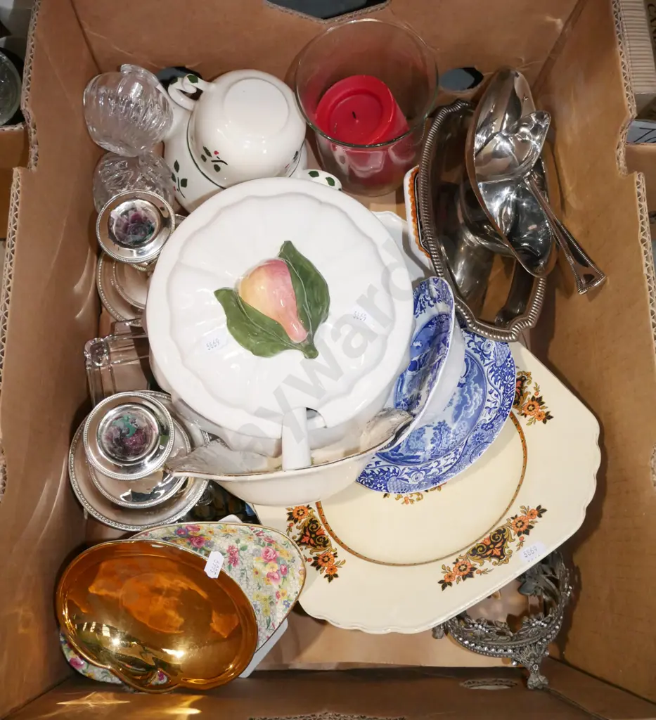 box; soup tureen, plated ware etc Image 1++