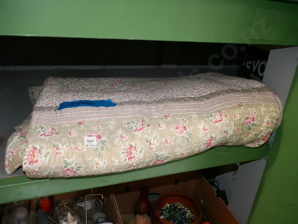 bed spread Image 1++