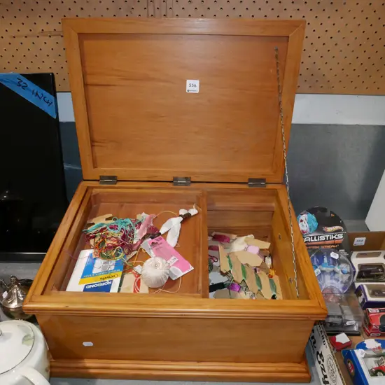 rimu handled storage chest with internal tray and sewing threads