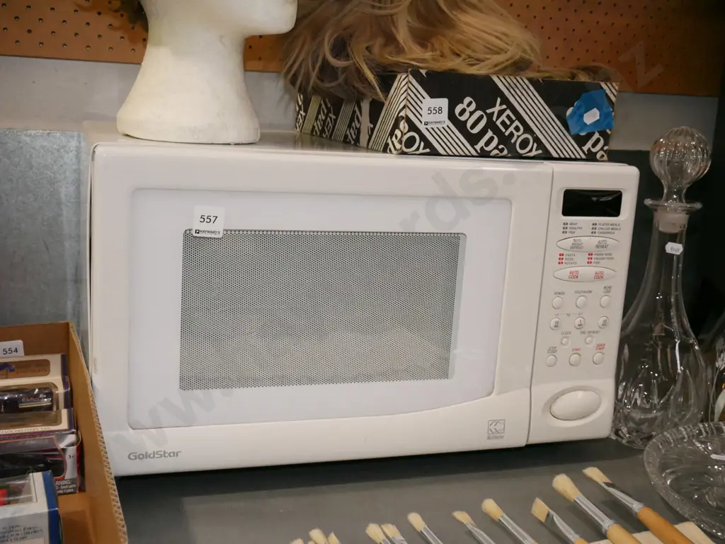 Gold Star microwave Image 1++