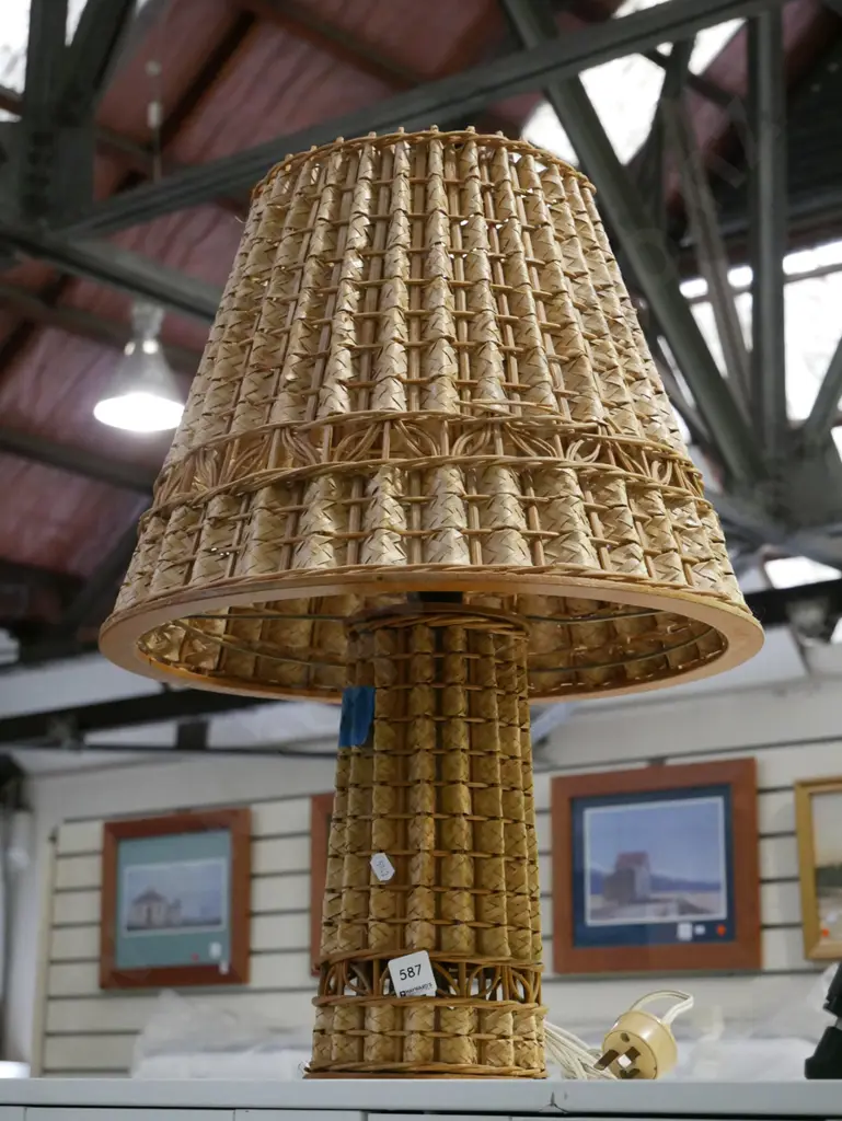 cane and seagrass table lamp Image 1++